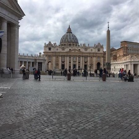Affreschi A San Pietro Bed & Breakfast Rome Exterior photo