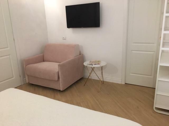 Affreschi A San Pietro Bed & Breakfast Rome Exterior photo